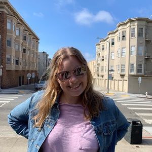 Meet your Posher, Maddie